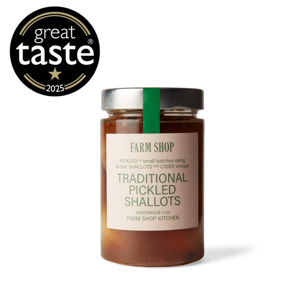 Traditional pickled shallots