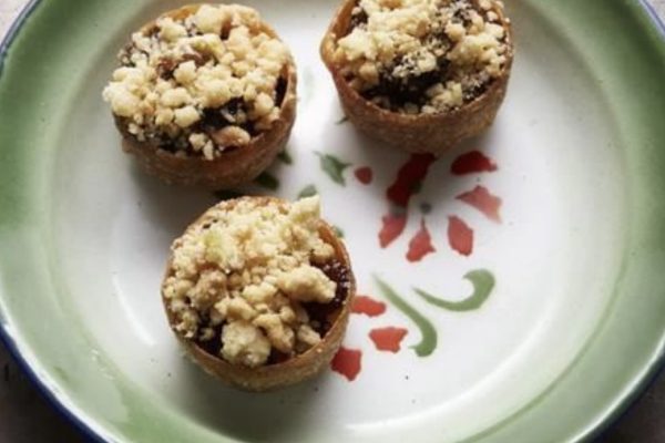 Recipe: Little Christmas Crumbles