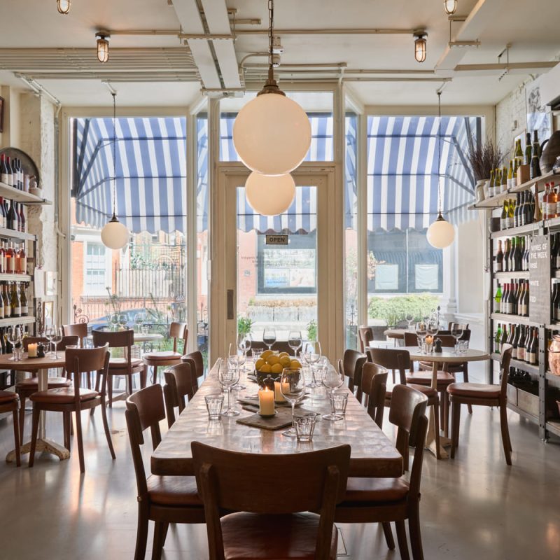 WINE BAR